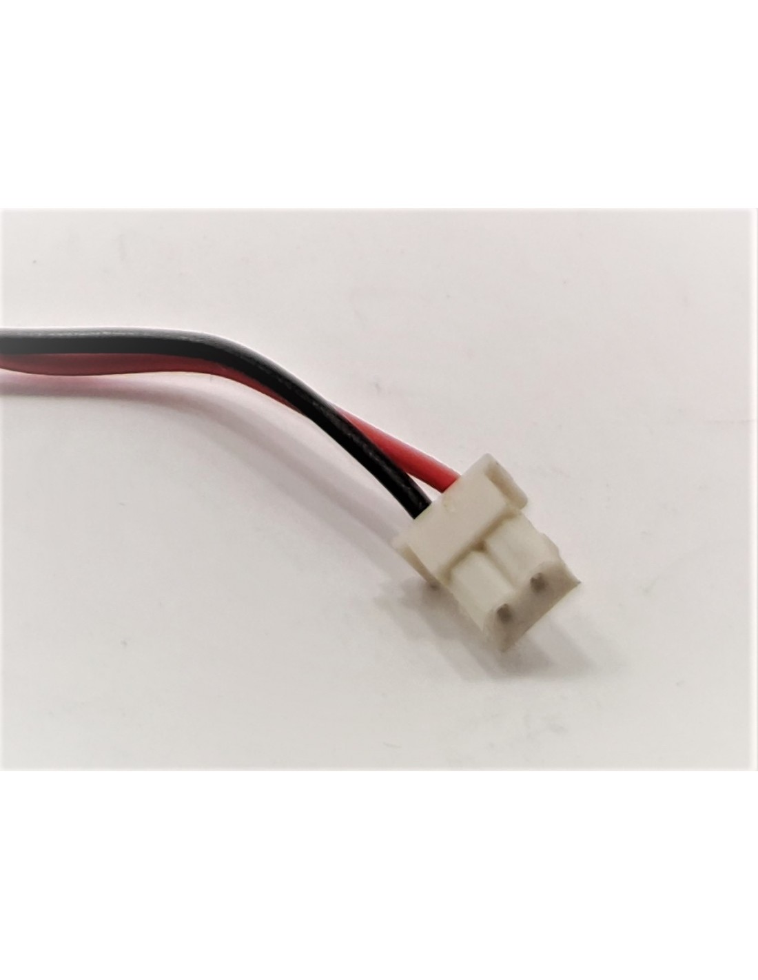 2 pin female molex connector