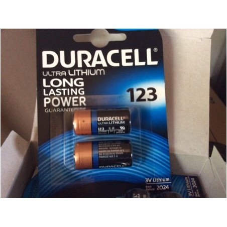 Duracell CR123A Lithium Batteries (2-Pack) – High Quality & Reliability| baterija.lt
